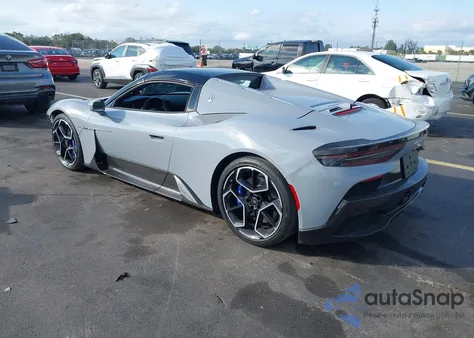 2023 Maserati Mc20 Cielo z USA, uszkodzony, nr VIN ZAMBMSAB6P0433076